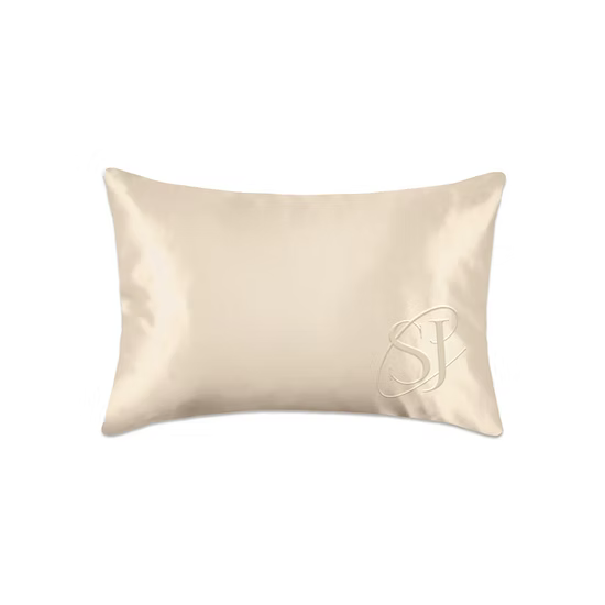 ZIPPERED PILLOWCASES